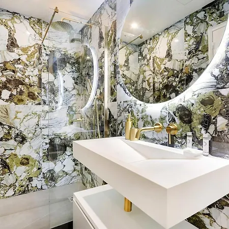 Superb Apt Exceptional Location In The Heart Of - Louvre *